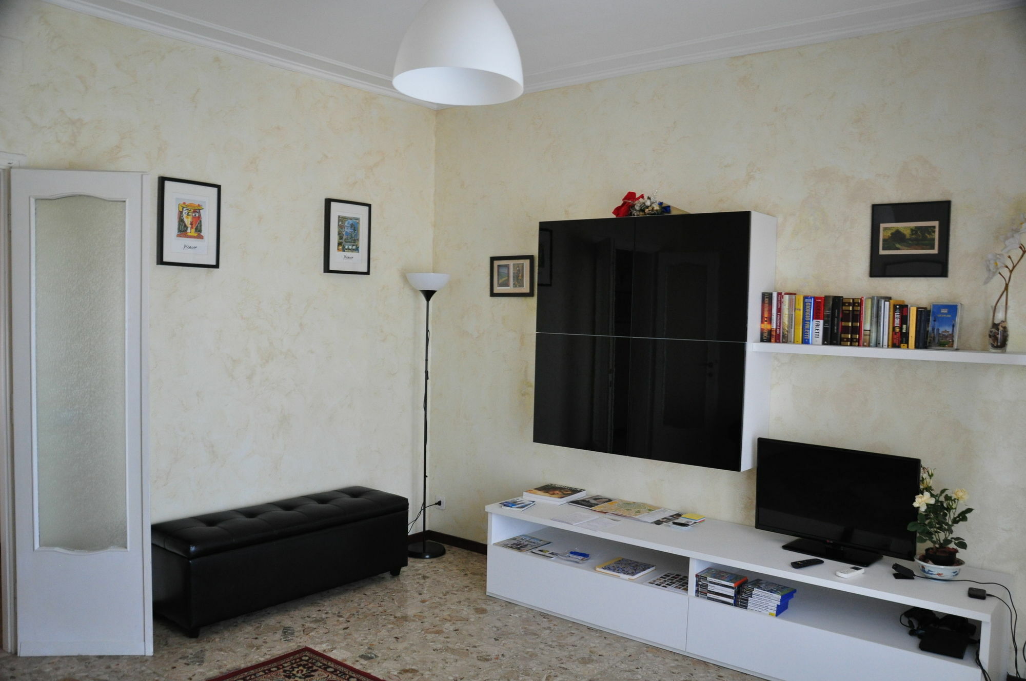 A Casa Di Franci Appartement Parma Buitenkant foto