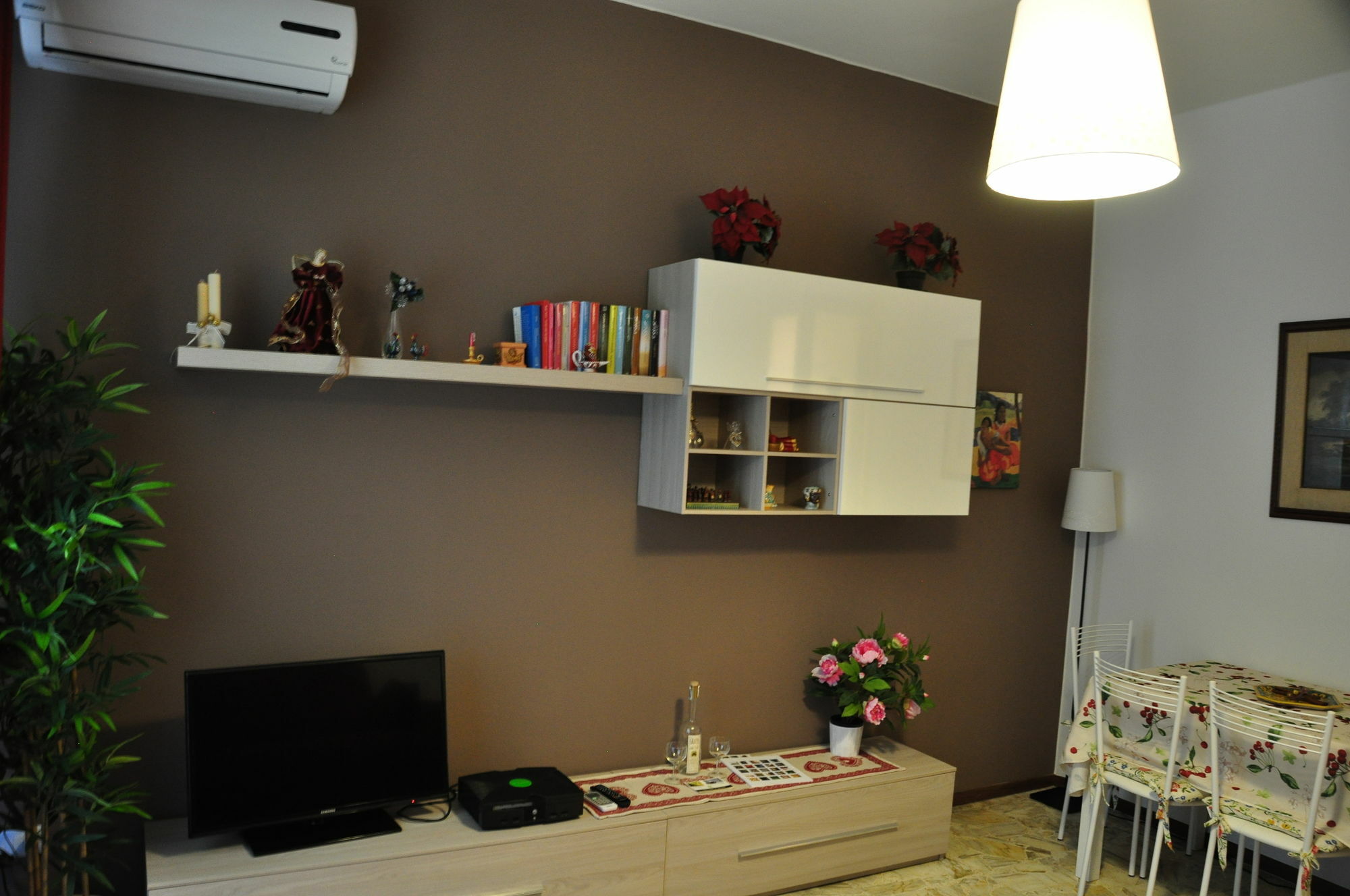 A Casa Di Franci Appartement Parma Buitenkant foto