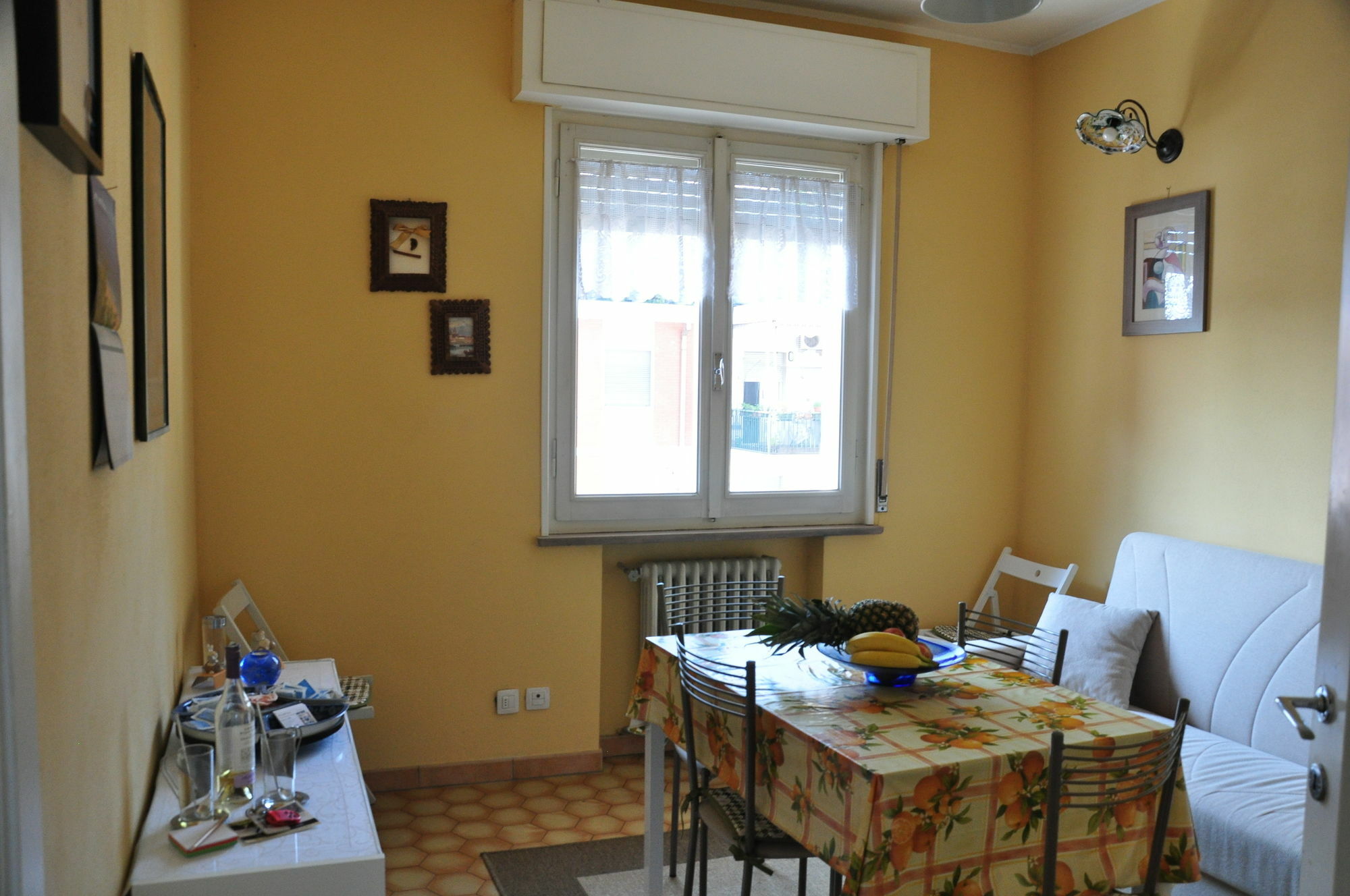 A Casa Di Franci Appartement Parma Buitenkant foto